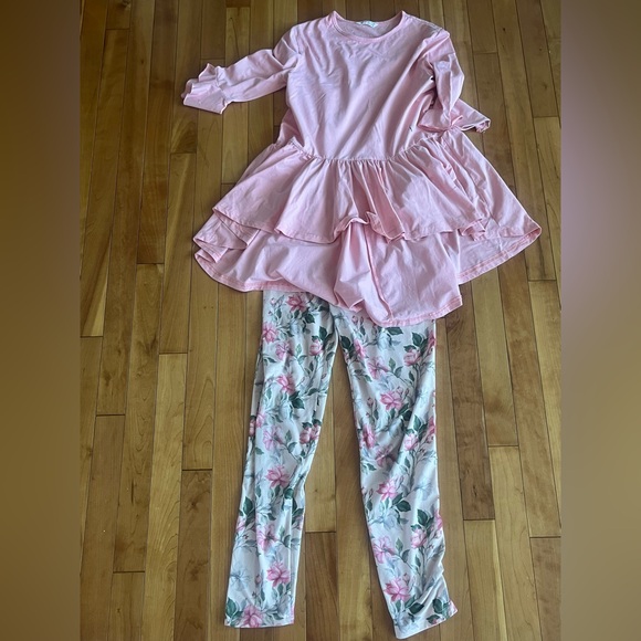 Girls flounce sleeve Hi-lo hem top and floral print legging 11-12 - Picture 2 of 13
